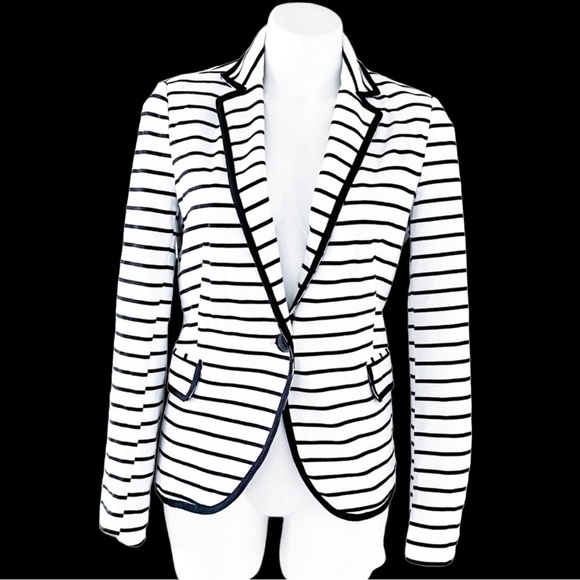 White blazer stradivarius Clearance